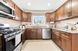 31040 Stephen Ave, Westland, MI 48185 - Photo 8