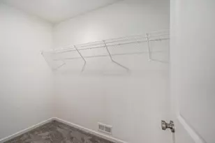 8412 Knotty Pine Ln, Kalamazoo, MI 49009 - Photo 16