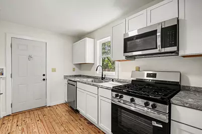 2304 Dyson Street, Muskegon Heights, MI 49444 - Photo 6