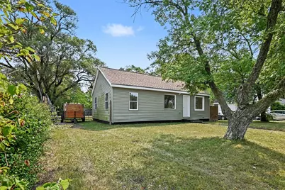 2304 Dyson Street, Muskegon Heights, MI 49444 - Photo 2