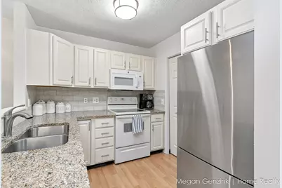 3259 Arrowhead Arms Court SW, Grandville, MI 49418 - Photo 10