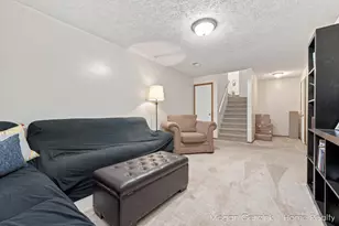 3259 Arrowhead Arms Ct SW, Grandville, MI 49418 - Photo 14