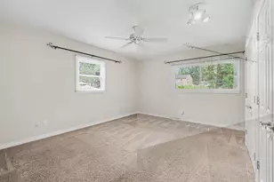 6347 Trotwood St, Portage, MI 49024 - Photo 18