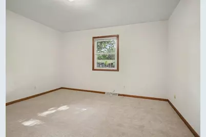 875 Andover Court SE, Kentwood, MI 49508 - Photo 8