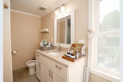 661 W Coy Avenue, Hazel Park, MI 48030 - Photo 12