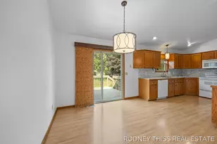 11487 Eagle Nest Ct, Allendale, MI 49401 - Photo 12