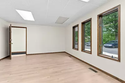 7 & 9 Heritage Oak Lane #4, Battle Creek, MI 49015 - Photo 4