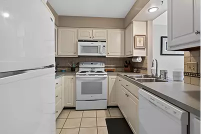 2277 Radcliff Circle SE, Grand Rapids, MI 49546 - Photo 8