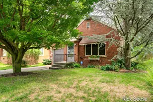 2344 Madison Ave SE, Grand Rapids, MI 49507 - Photo 1