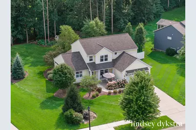 4238 Oak Timbers Drive NE, Grand Rapids, MI 49525 - Photo 2