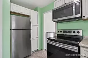 415 Hastings St, Allegan, MI 49010 - Photo 8