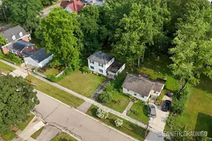 415 Hastings St, Allegan, MI 49010 - Photo 18