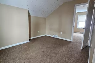 12066 Minden Ave, Detroit, MI 48205 - Photo 6