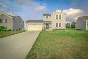 1742 Burr Pond Ln, Vicksburg, MI 49097 - Photo 2