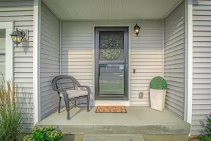 1742 Burr Pond Ln, Vicksburg, MI 49097 - Photo 6