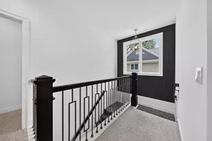 220 Red Oak Ln, Rochester Hills, MI 48307 - Photo 32