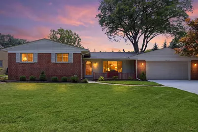 34357 Munger Drive, Livonia, MI 48154 - Photo 4