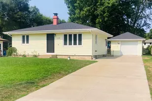 226 Cherokee St, Battle Creek, MI 49014 - Photo 2
