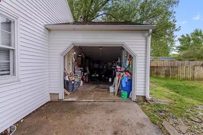 3425 Cambridge Avenue, Jackson, MI 49203 - Photo 4