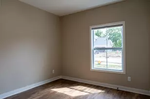 8463 Oak Shade Cir, Davison, MI 48423 - Photo 12
