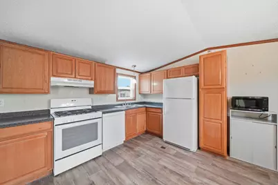 181 Newbury, Adrian, MI 49221 - Photo 10