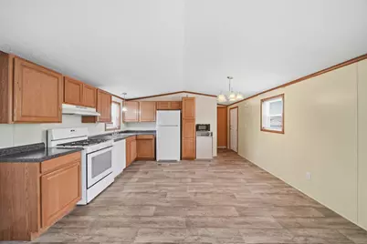 181 Newbury, Adrian, MI 49221 - Photo 8