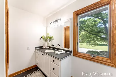 18883 168th Avenue, Spring Lake, MI 49456 - Photo 6