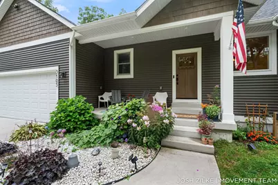3105 Jamestown Lane, Fruitport, MI 49415 - Photo 6