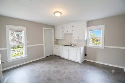 823 Mc Reynolds Avenue NW, Grand Rapids, MI 49504 - Photo 16