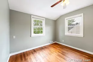 2138 Houseman Ave NE, Grand Rapids, MI 49505 - Photo 24
