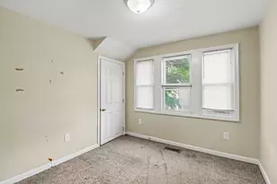 118 Ballard St, Ypsilanti, MI 48197 - Photo 10