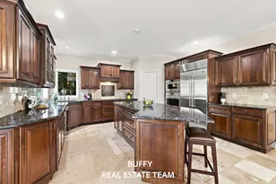 162 Meadows Dr, Norton Shores, MI 49444 - Photo 6
