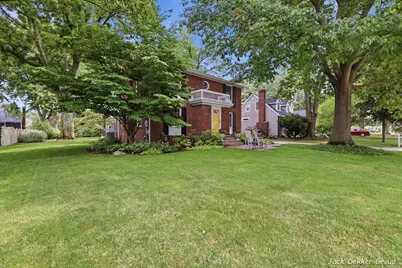 445 W Lawrence Avenue, Zeeland, MI 49464 - Photo 6