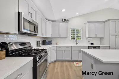15080 Kingfisher Way, Grand Haven, MI 49417 - Photo 12