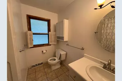 808 Jones Street, Marshall, MI 49068 - Photo 12