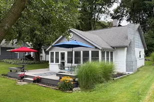 3152 Lake Dr, Reading, MI 49274 - Photo 2