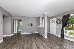 310 Rosemary St SE, Grand Rapids, MI 49507 - Photo 4