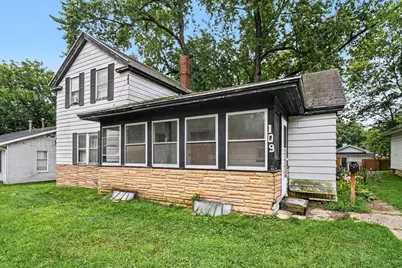 109 W Chicago Street, Buchanan, MI 49107 - Photo 2