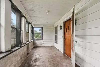 109 W Chicago Street, Buchanan, MI 49107 - Photo 4