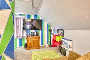 214 Cleveland St, Trenton, MI 48183 - Photo 18