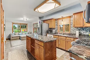 15060 S 27th St, Vicksburg, MI 49097 - Photo 4