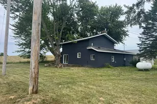 21011 23 Mile Rd, Olivet, MI 49076 - Photo 24