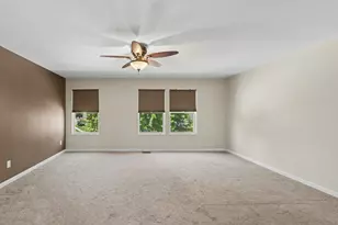 1404 Union Park Dr, Vicksburg, MI 49097 - Photo 12