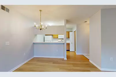 2767 S Knightsbridge Circle, Ann Arbor, MI 48105 - Photo 10