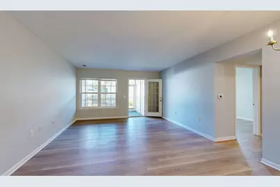 2767 S Knightsbridge Circle, Ann Arbor, MI 48105 - Photo 6