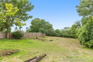827 Fairview Ave NE, Grand Rapids, MI 49503 - Photo 22