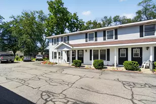 199 E 34th St, Holland, MI 49423 - Photo 4