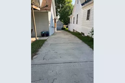 307 Park Street, Saint Joseph, MI 49085 - Photo 38