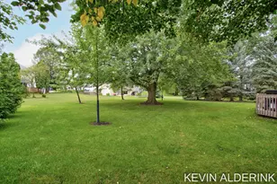 1305 Augusta Ct W, Holland, MI 49423 - Photo 66