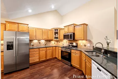 1033 Bridge Crest Drive SE, Ada, MI 49301 - Photo 10